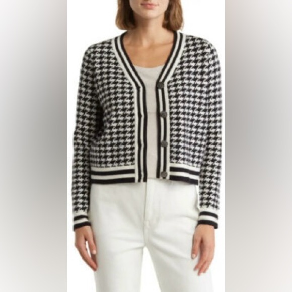 Cyrus Sweaters - Cyrus Classic Black & White Houndstooth Cardigan Sweater